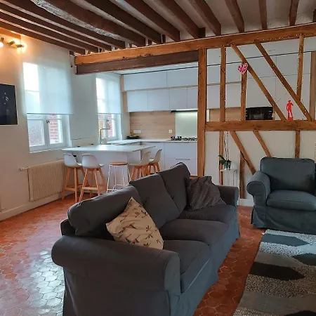 Holiday home House With Garden And Garage