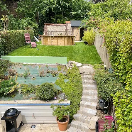 Holiday home House With Garden And Garage *