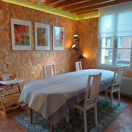 Holiday home House With Garden And Garage *